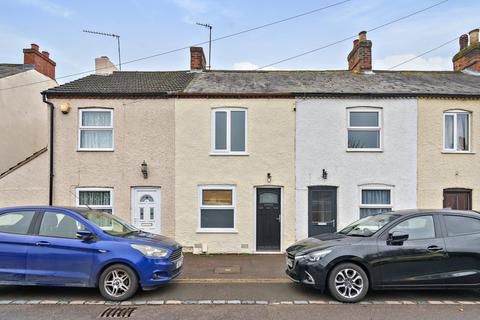 Ampthill Road, Shefford, SG17 2 bed cottage for sale