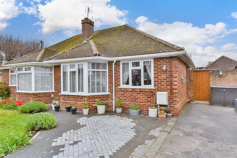 Roseleigh Road, Sittingbourne ME10 2 bed semi