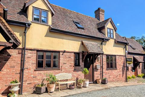 2 Churchway Cottages, Church... 2 bed cottage for sale
