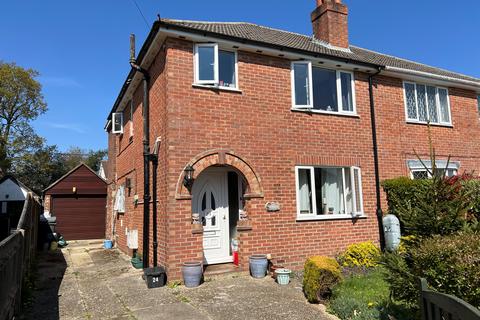 Hampton Close, Blackfield SO45 5 bed semi