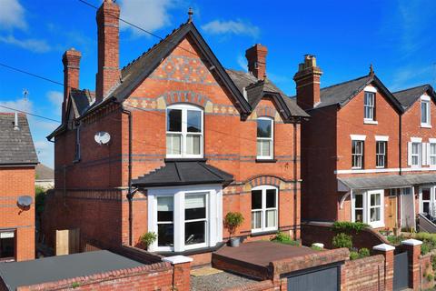 9 Ranelagh Street, Whitecross, Hereford 4 bed detached house for sale
