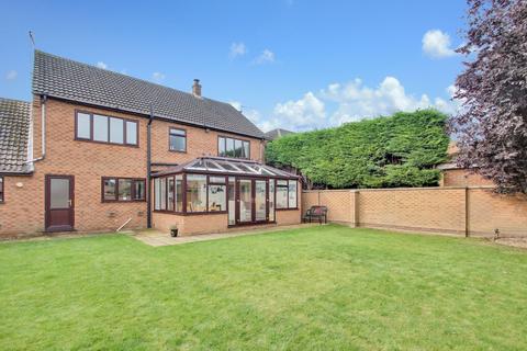 Stow Gardens, Wisbech, PE13 5 bed detached house for sale