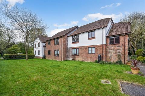 Carters Meadow, Charlton, Andover 2 bed retirement property for sale