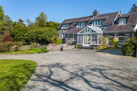 Llanrhystud, Ceredigion 4 bed house for sale