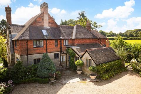Turners Hill Road, Crawley RH10 4 bed character property for sale