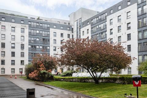 Wallace Street, Glasgow, G5 3 bed flat for sale