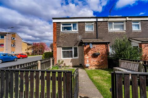 Stanage Walk, Grimsby, Lincolnshire... 3 bed terraced house for sale