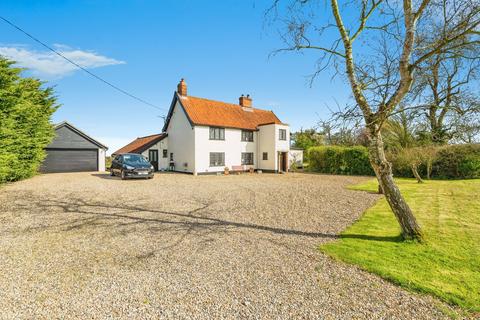 Station Road, Harleston IP20 5 bed detached house for sale