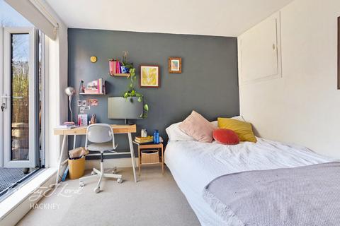 Queensdown Road, LONDON 2 bed flat for sale