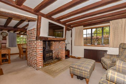 Benover Road, Yalding, Maidstone, Kent 4 bed detached house for sale