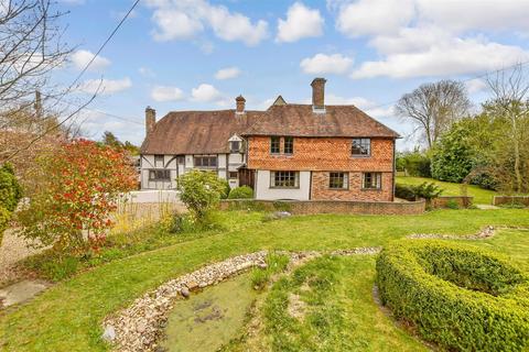Benover Road, Yalding, Maidstone, Kent 4 bed detached house for sale