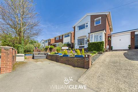Hill View, Mold CH7 3 bed link detached house for sale
