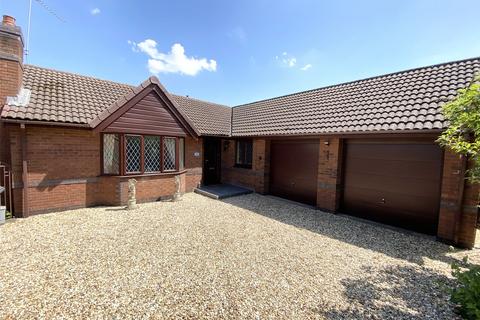 Grasmere Close, Priorslee, Telford... 3 bed bungalow for sale