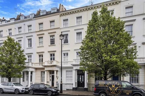 Claverton Street, London SW1V 1 bed flat for sale