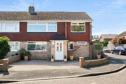 Feltham Hill Road, Ashford TW15 4 bed semi