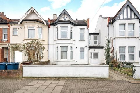 Welldon Crescent, Harrow, Middlesex 2 bed apartment for sale