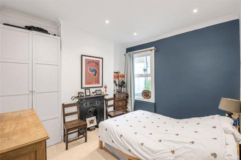 Fernthorpe Road, Furzedown, SW16 2 bed flat for sale