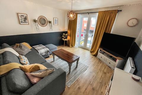 Barnsdale Close, Loughborough LE11 2 bed flat for sale