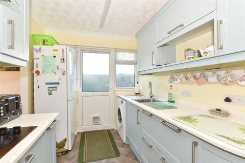 Wheeler Way, Shanklin PO37 2 bed detached bungalow for sale