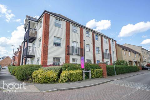 Mortimer Way, Witham 2 bed apartment for sale
