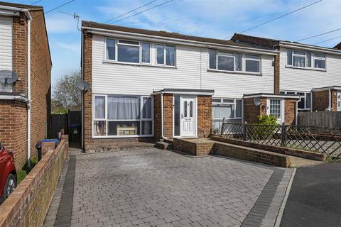 Kings Avenue, Newhaven 3 bed end of terrace house for sale