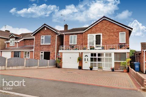 Carsington Crescent, Derby 4 bed detached house for sale