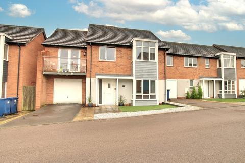 4 bedroom semi-detached house for sale
