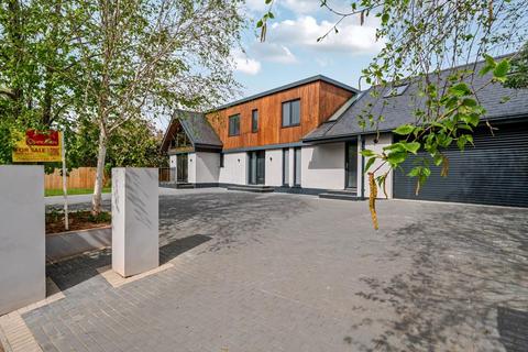 Venns Lane,  Hereford,  HR1 5 bed detached house for sale