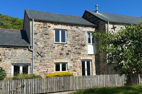 St. Austell PL26 3 bed terraced house for sale