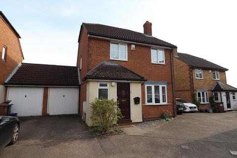 Hayfield, Stevenage, Hertfordshire, SG2 4 bed detached house for sale