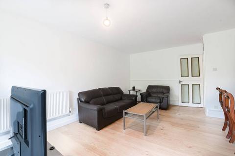 Charlwood Street, Pimlico, London, SW1V 3 bed flat for sale