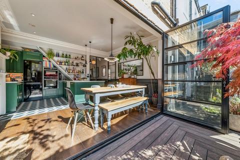 Leverson Street, London SW16 3 bed end of terrace house for sale