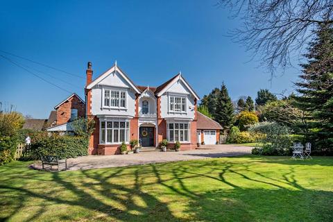 Wrexham Road, Whitchurch 4 bed detached house for sale
