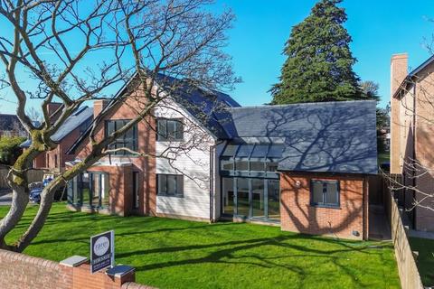 Sycamore Square, Gosforth, Newcastle... 4 bed detached bungalow for sale