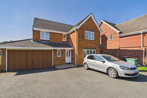 Ellis Peters Drive, Telford TF3 4 bed detached house for sale