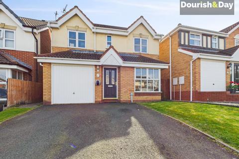 Padstow Drive, Stafford ST17 4 bed detached house for sale