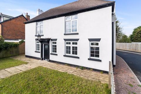 Alcester Road, Studley 4 bed detached house for sale