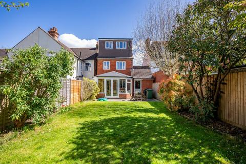 Beresford Road, Hertfordshire AL1 4 bed detached house for sale