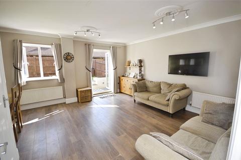 Britannia Road, Rochester ME3 3 bed terraced house for sale