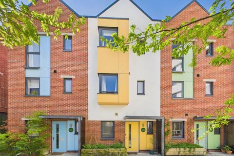 Paintworks, Bristol BS4 4 bed terraced house for sale