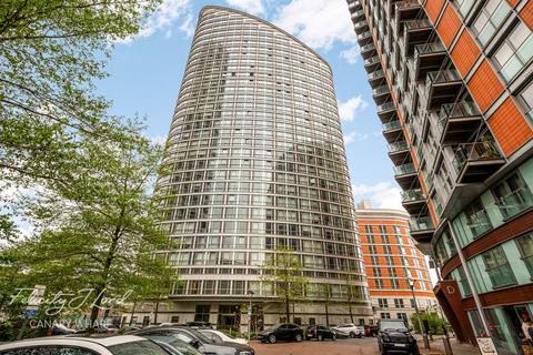 Ontario Tower, Canary Wharf, London, E14 1 bed apartment for sale