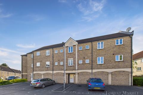 Harris Close, Frome 2 bed apartment for sale
