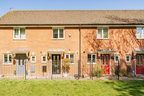 Sunderland Close, Carbrooke 2 bed terraced house for sale