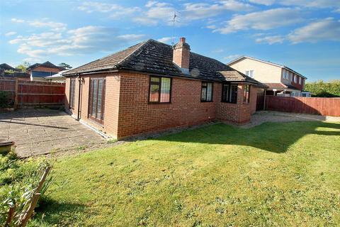 Croft Close, Tonbridge 2 bed detached bungalow for sale