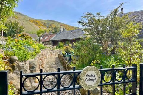 Lynallan & Stable Cottage, Main... 5 bed detached house for sale