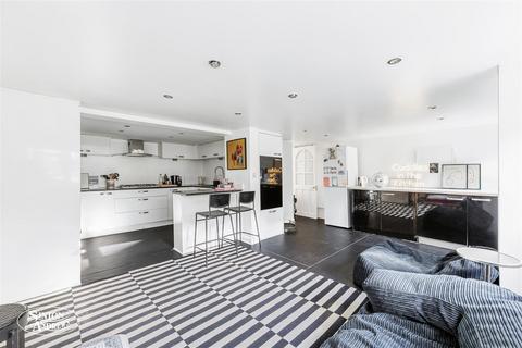 Highview Road, Ealing 4 bed detached house for sale