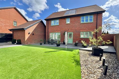 Waltham Road, Bishops Waltham 4 bed detached house for sale
