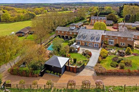 Kiln Lane, Clophill, Bedfordshire... 6 bed barn conversion for sale
