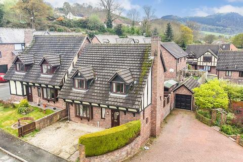 Malt Rise, Crew Green 3 bed detached house for sale