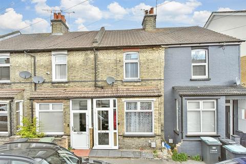 Suffolk Road, Gravesend DA12 2 bed terraced house for sale